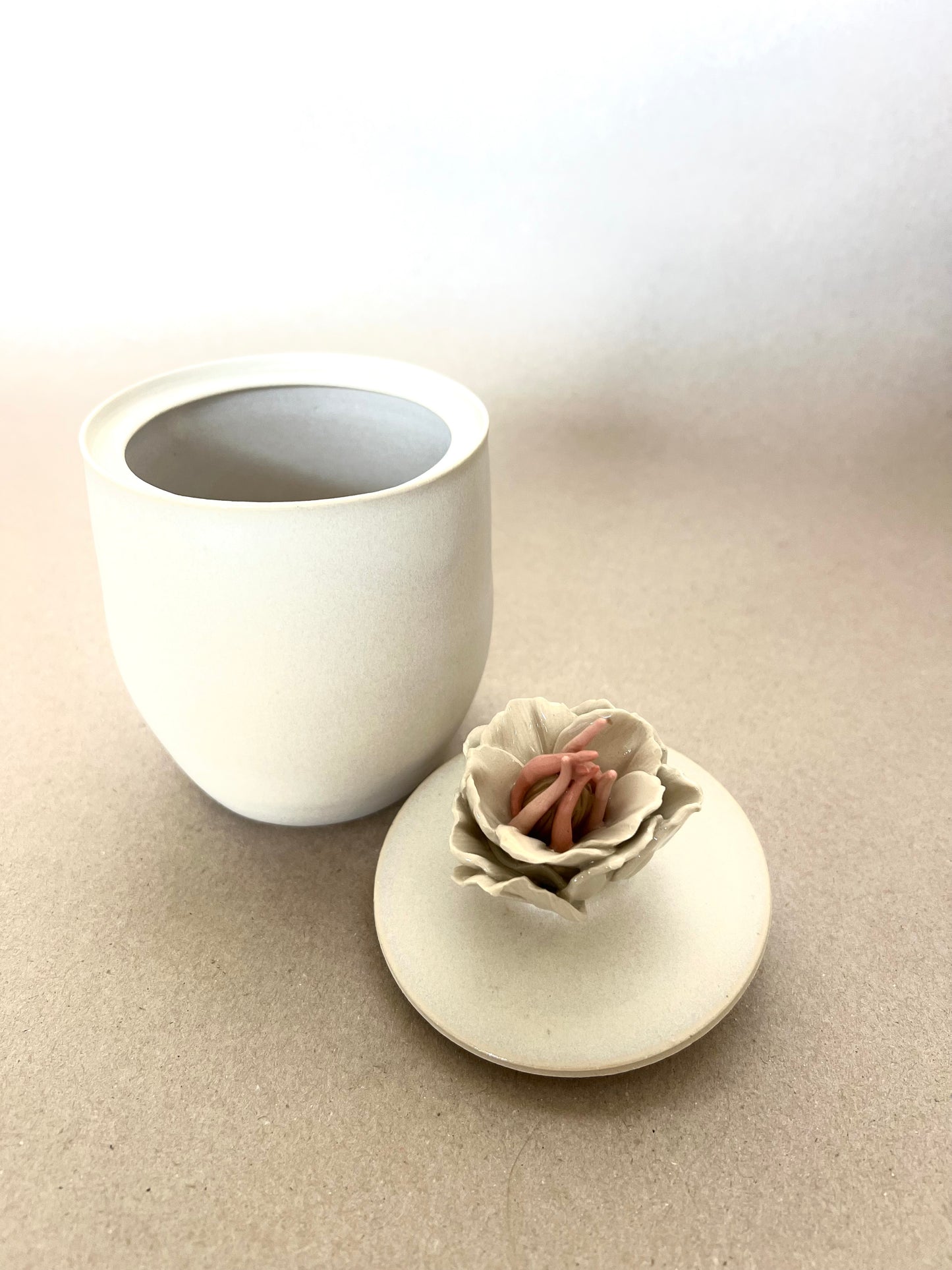 Bloom– Lidded Vessel