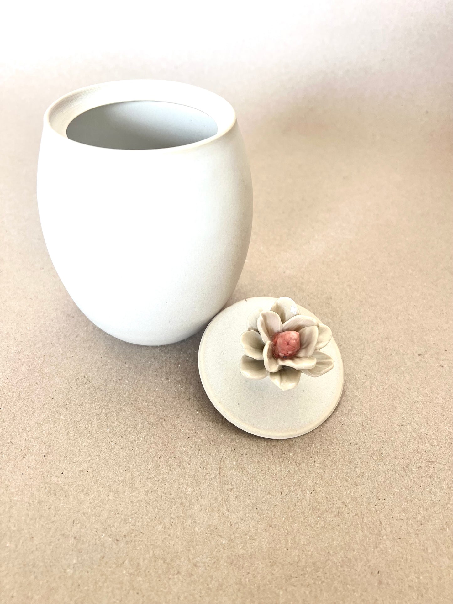 Bloom – Lidded Vessel
